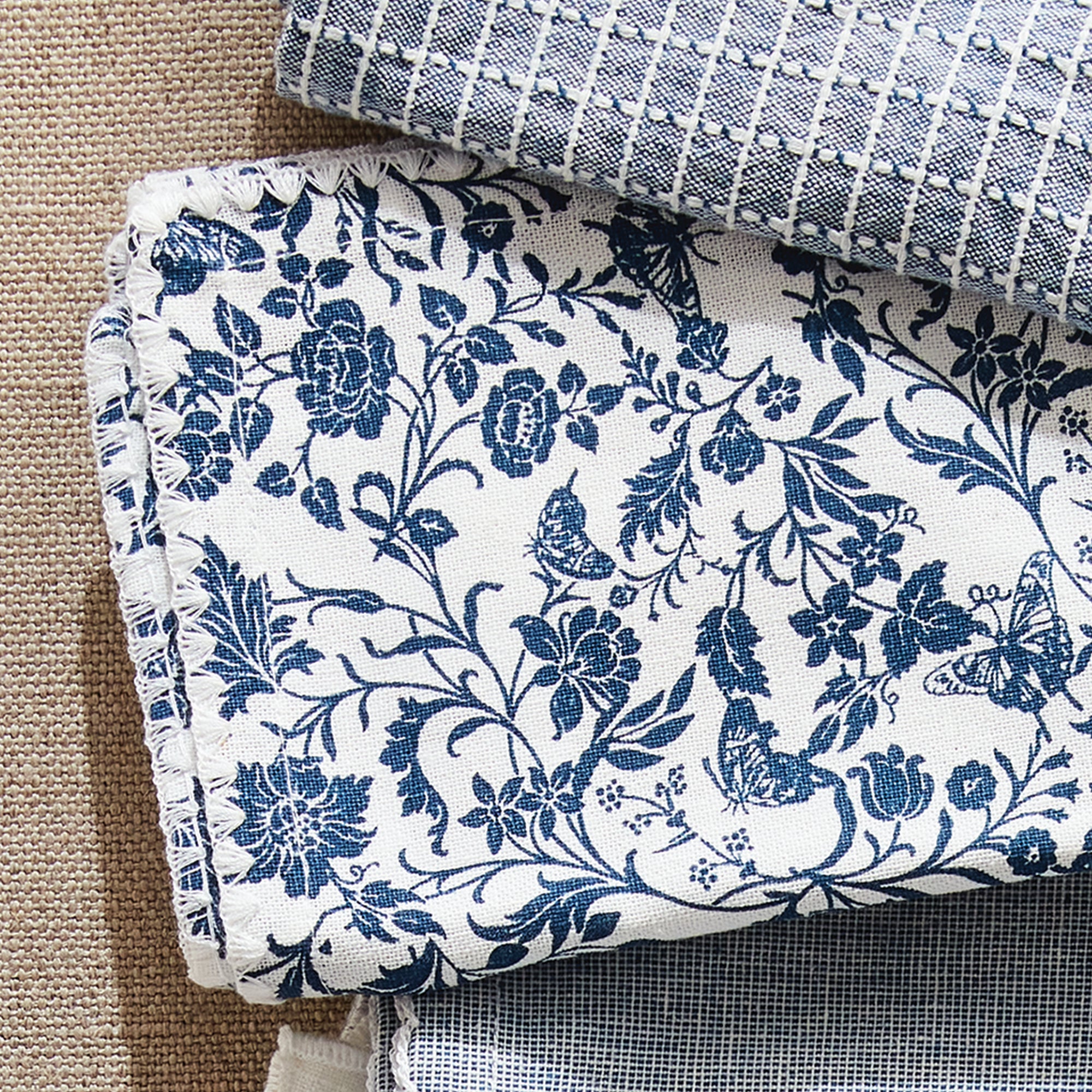 Bella Dinner Napkins, Set of 4
