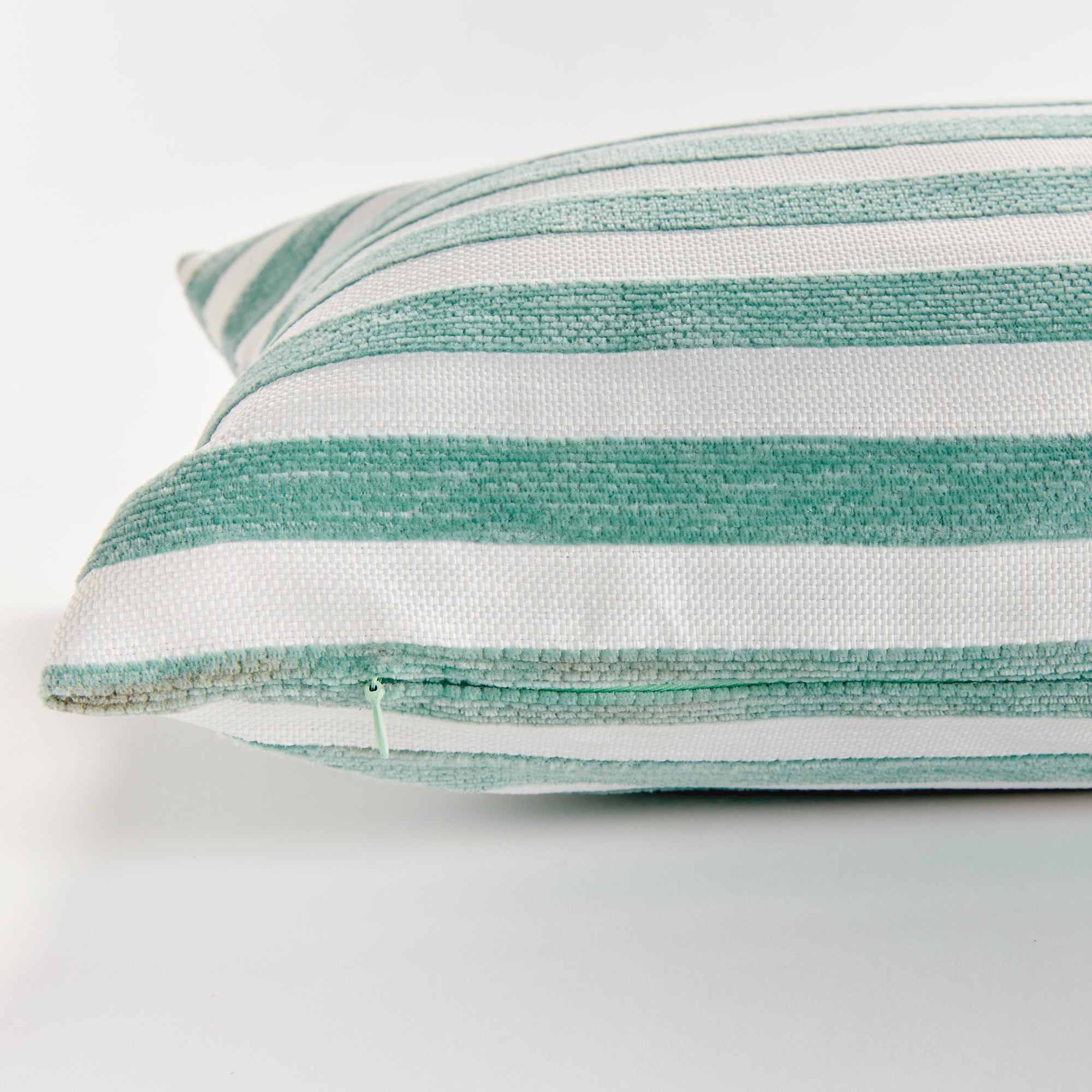 Gideon Lumbar Indoor-Outdoor Pillow Seafoam