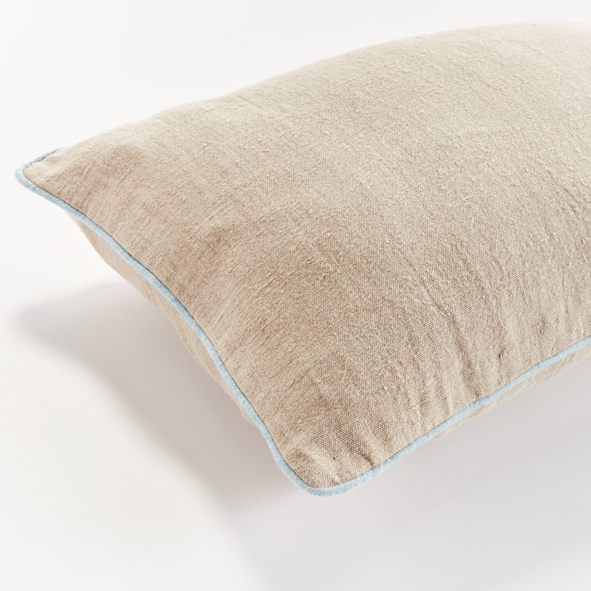 Elias Lumbar Pillow