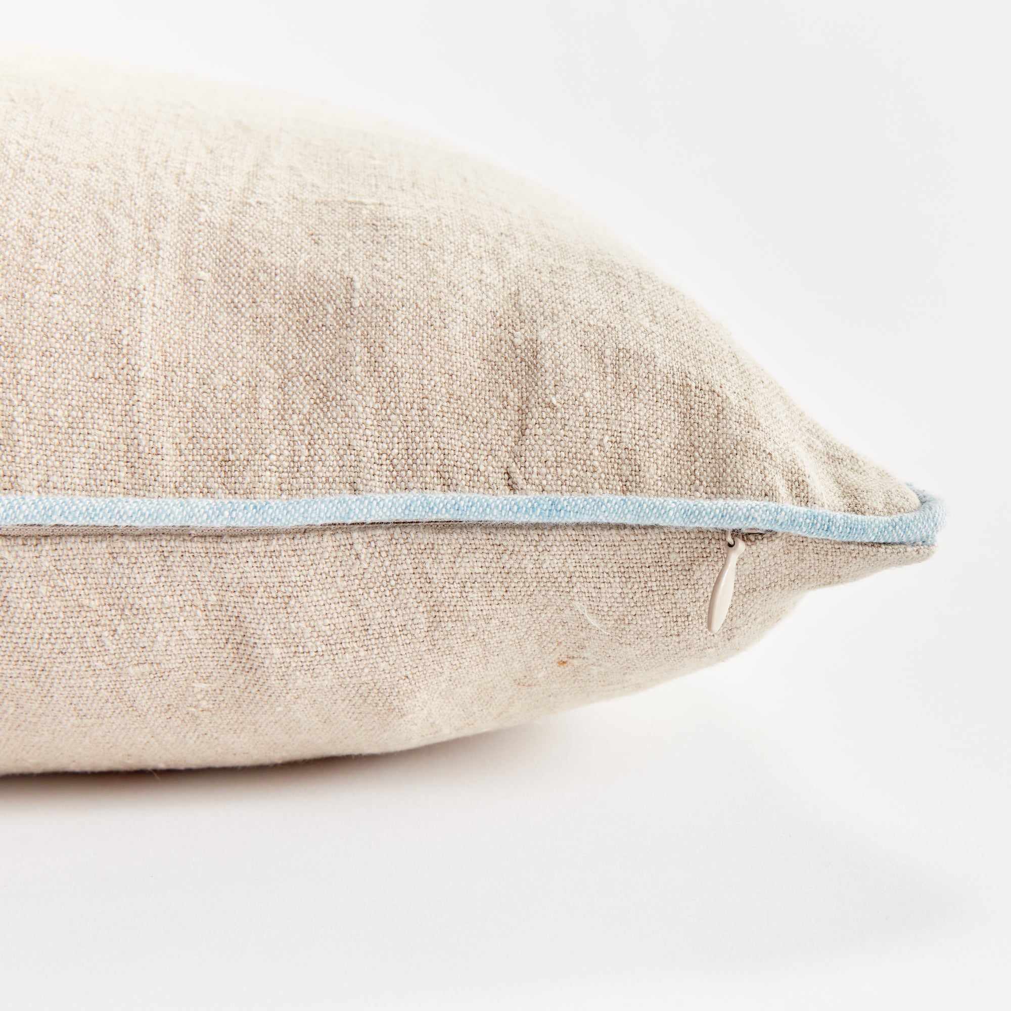Elias Lumbar Pillow