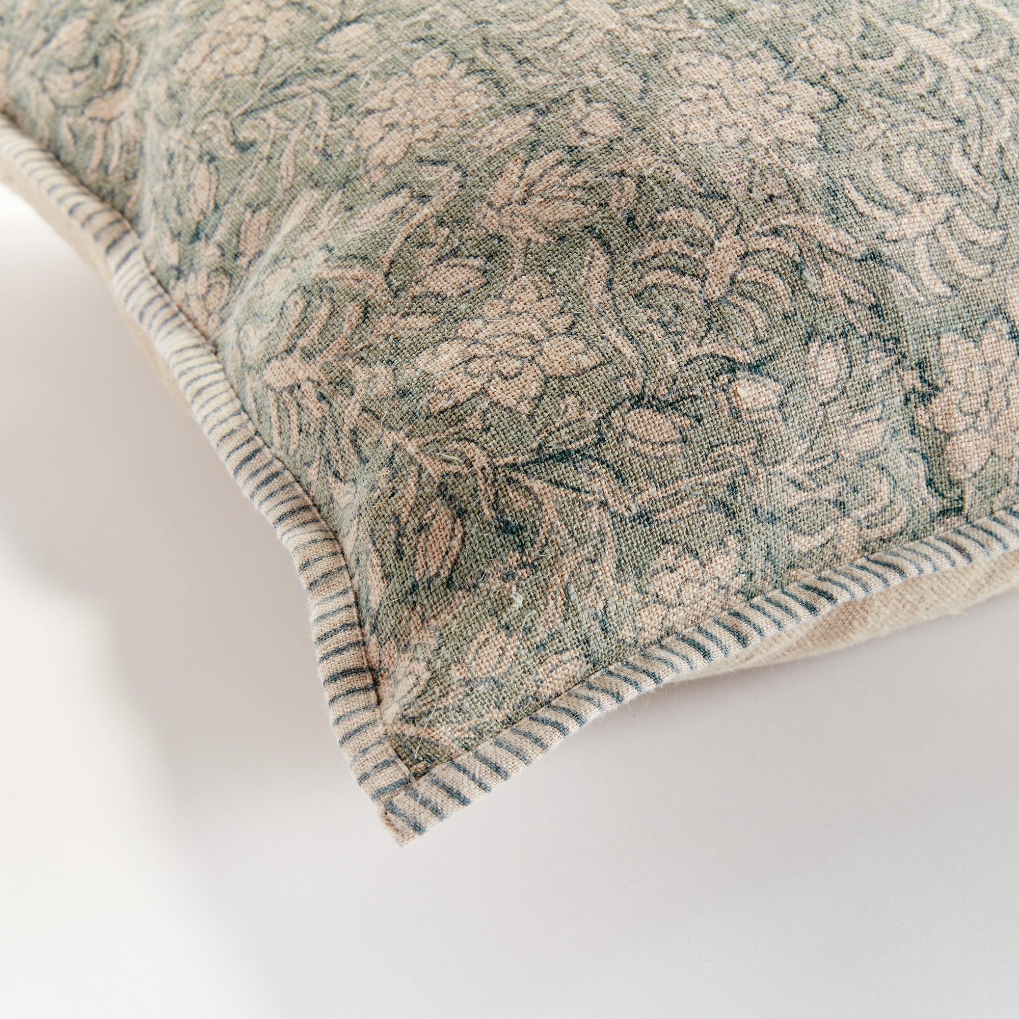 Henriella Pillow Blue