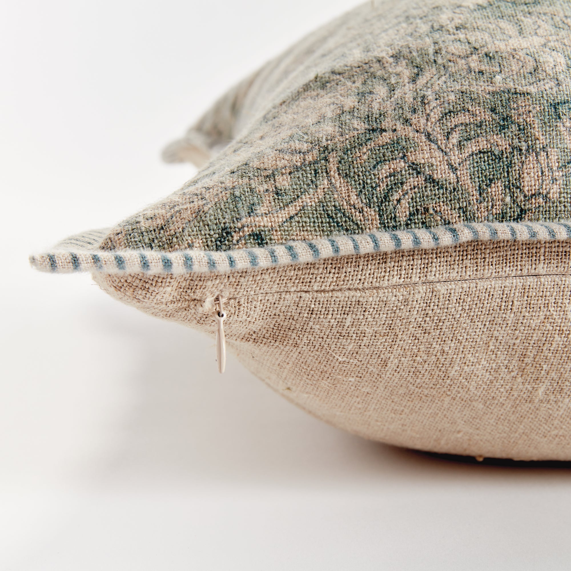 Henriella Pillow Blue