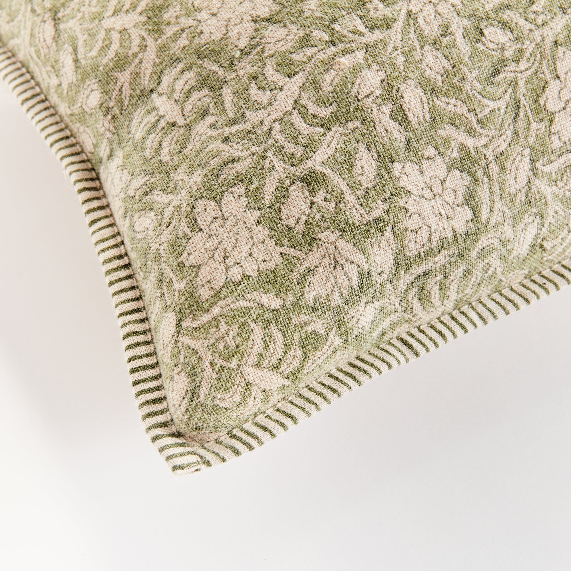 Henriella Pillow Green
